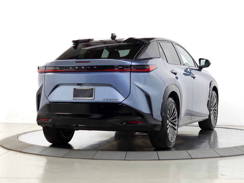 Used 2024 Lexus RZ 300e Premium image 9