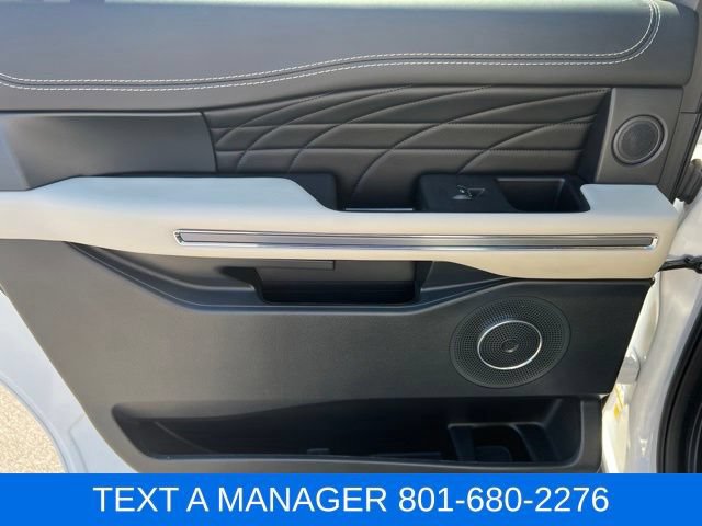Used 2021 Ford Expedition Max Platinum AWD/4WD image 31