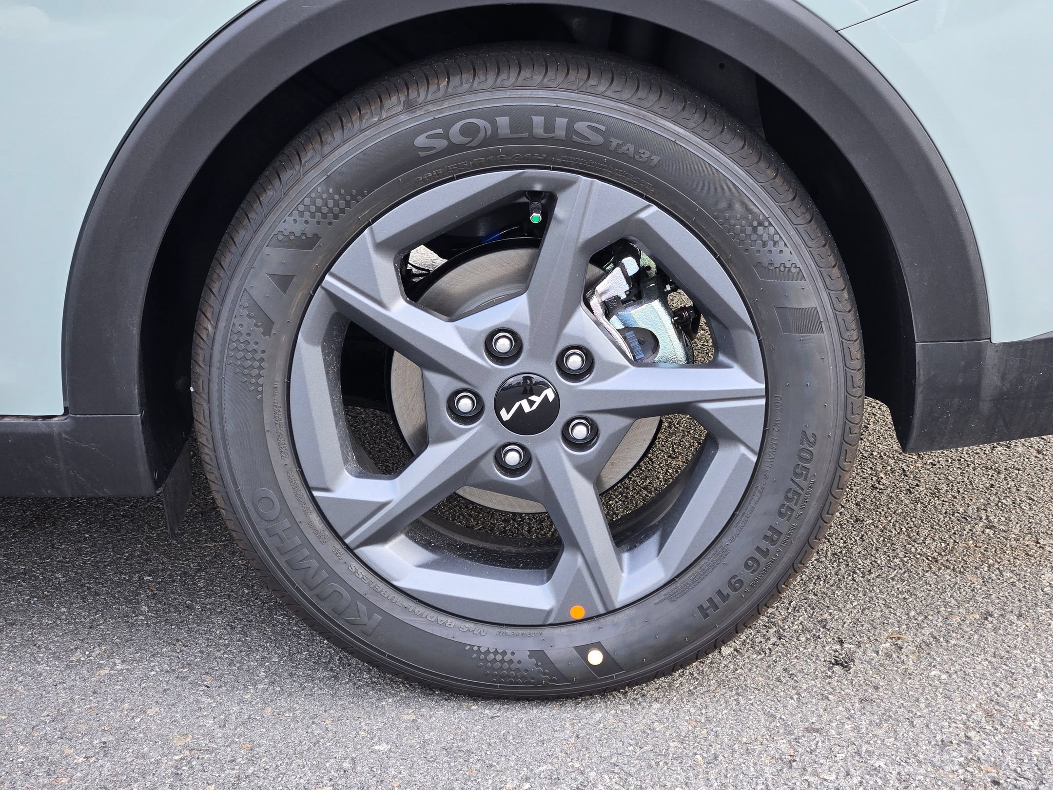 New 2026 Kia K4 FWD image 13