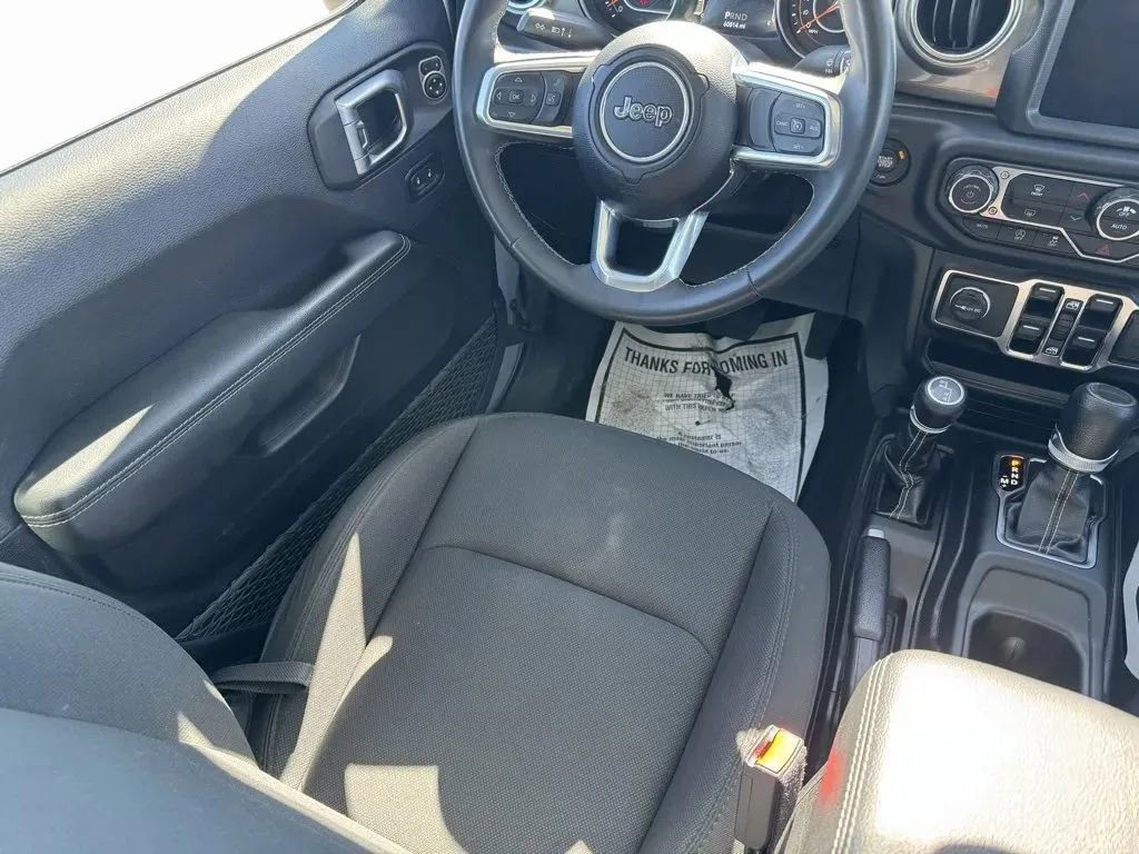 Used 2023 Jeep Gladiator Overland image 20