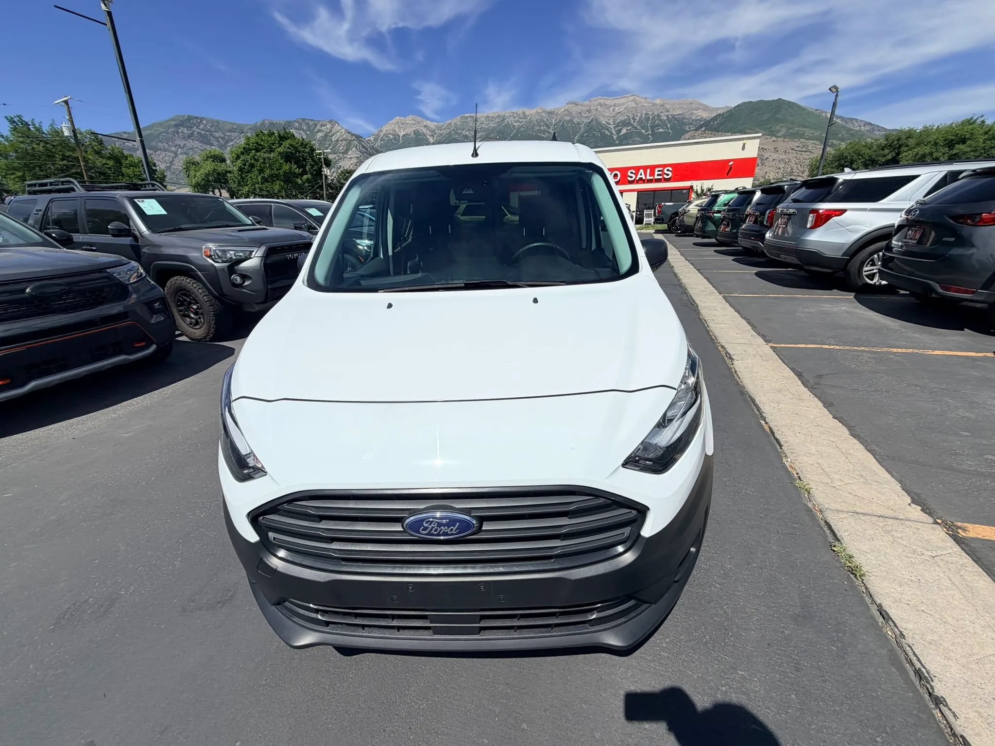Used 2022 Ford Transit Connect XL FWD image 9