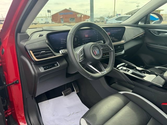 Used 2025 Buick Envision Sport Touring AWD/4WD image 18