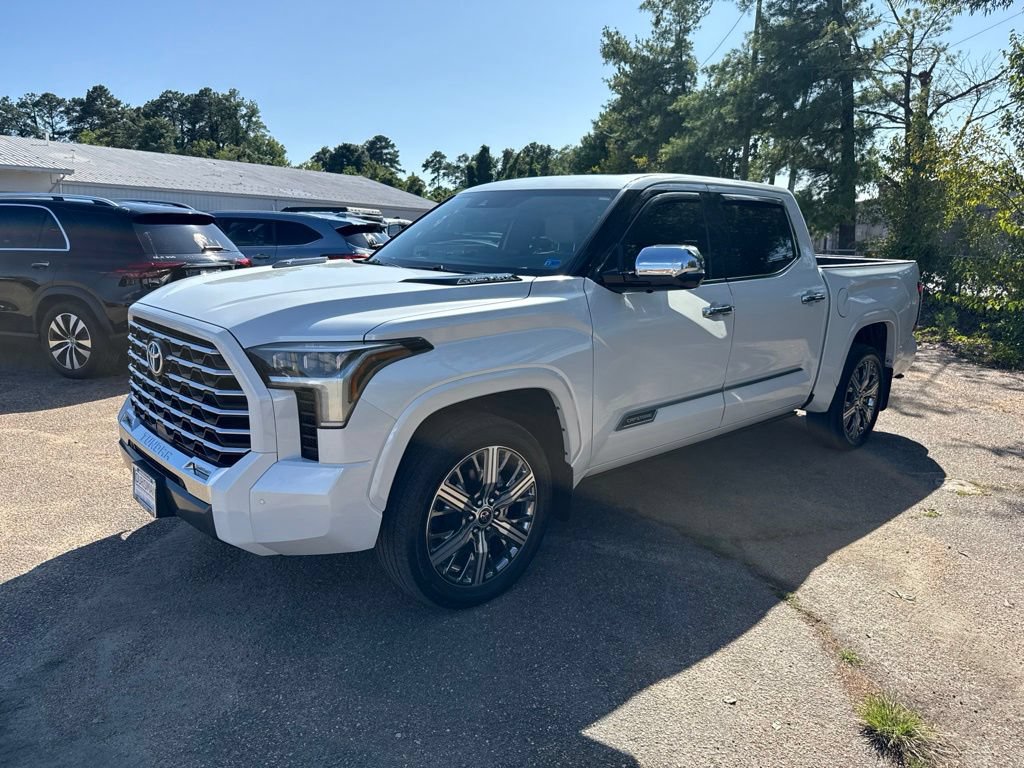 Used 2023 Toyota Tundra Capstone AWD/4WD image 8