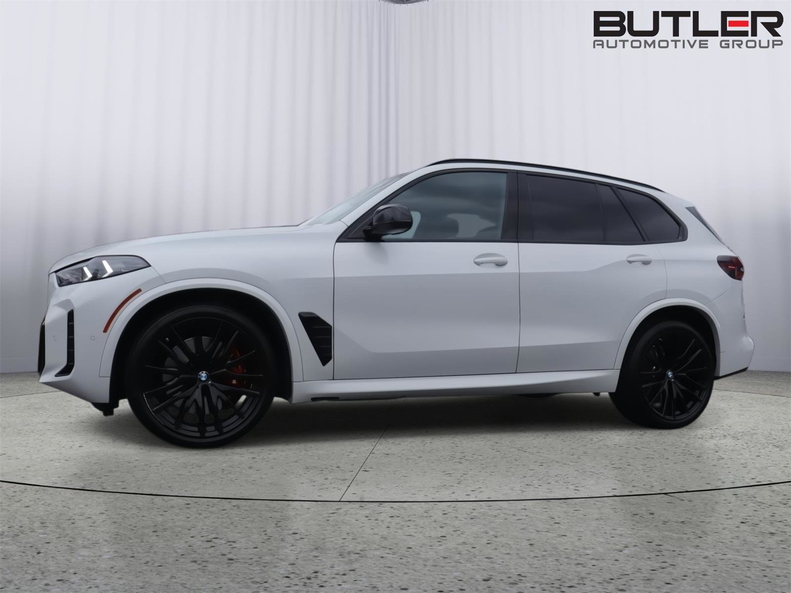 Used 2024 BMW X5 M60i image 49
