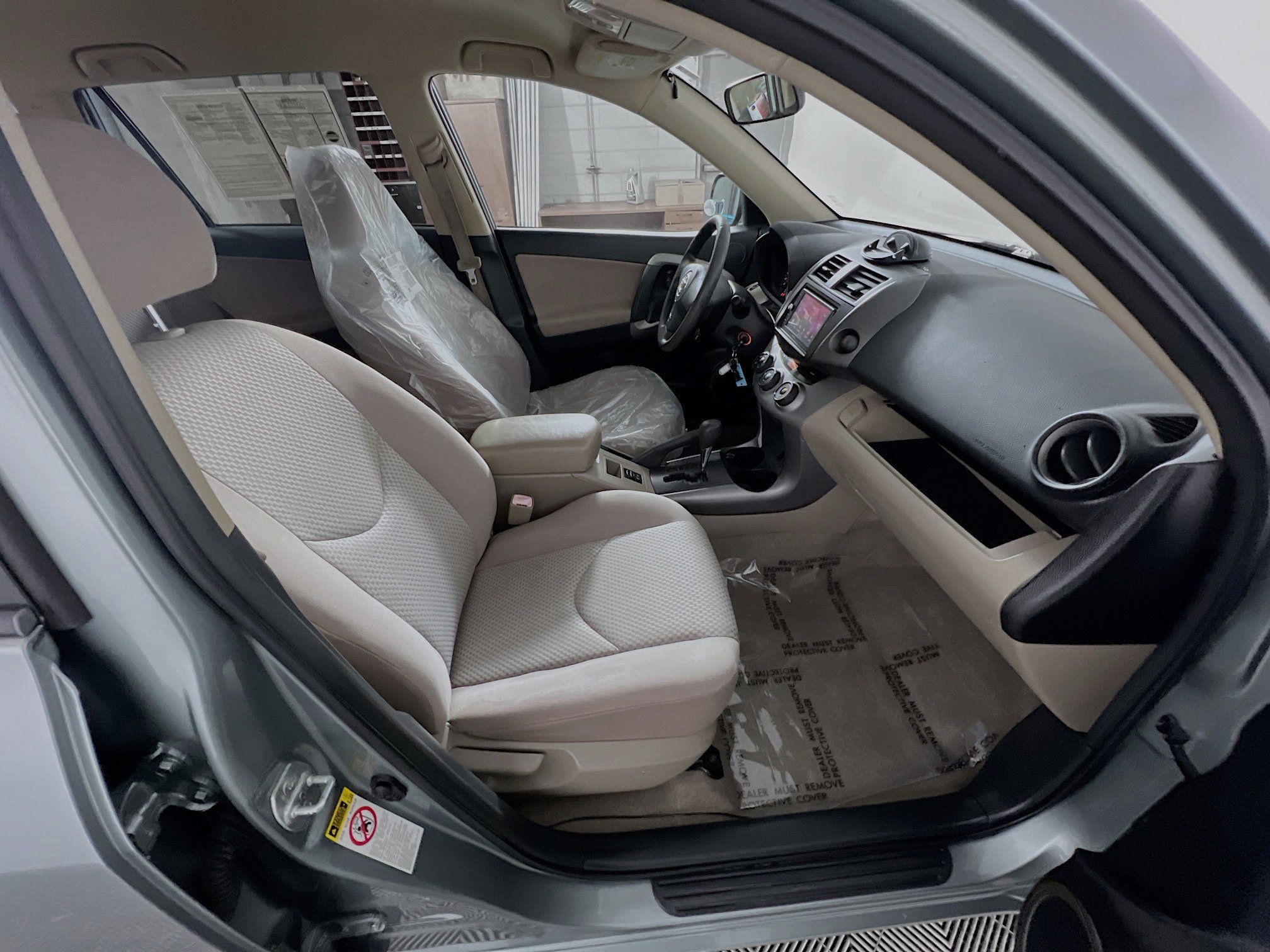 Used 2007 Toyota RAV4 2WD image 29