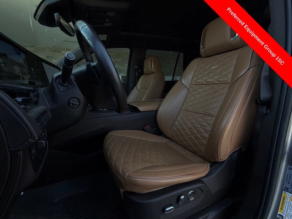 Used 2023 Cadillac Escalade Sport w/ Touring Package AWD/4WD image 4