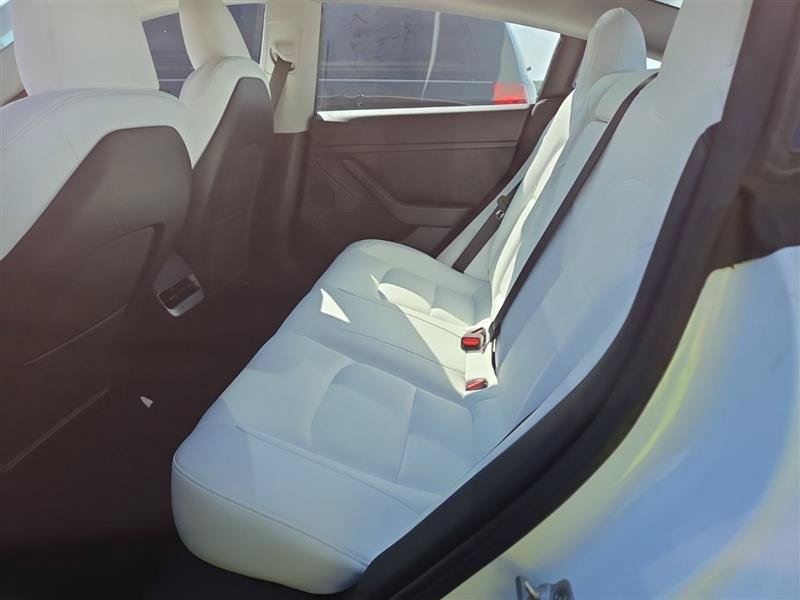 Used 2023 Tesla Model 3 Standard Range RWD image 5