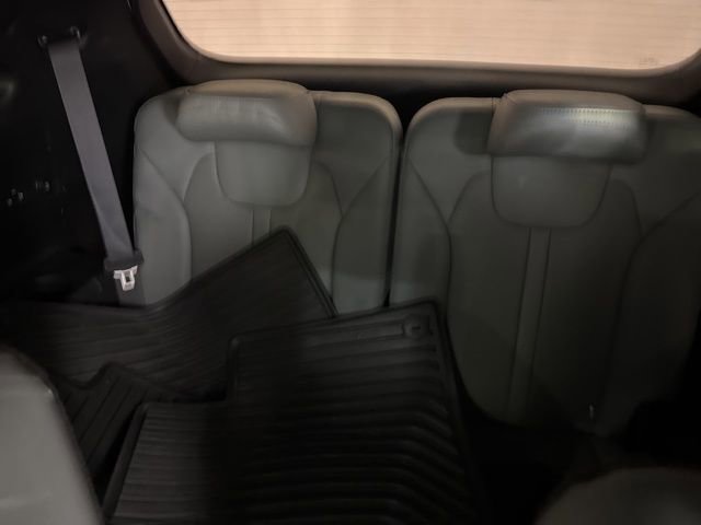 Used 2024 Kia Sorento SX Prestige w/ Sage Leather Package image 28