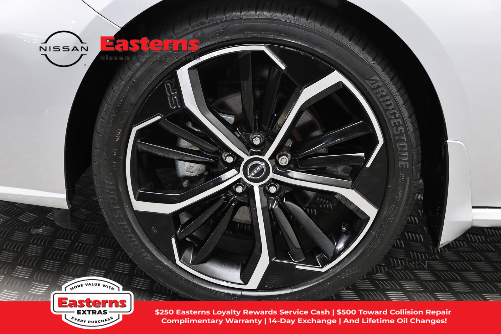 Used 2023 Nissan Altima 2.5 SR w/ SR Premium Package FWD image 30
