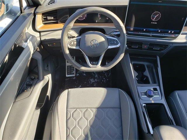 New 2026 Volkswagen Tiguan SEL R-Line image 10