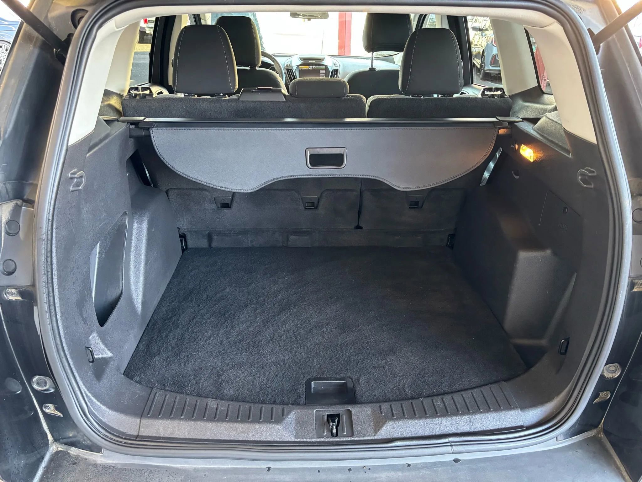 Used 2015 Ford Escape SE w/ Equipment Group 201A image 21