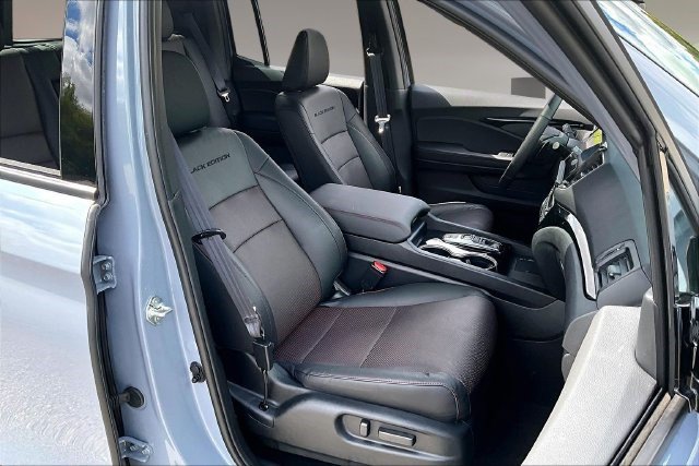 Certified 2026 Honda Ridgeline Black Edition image 27