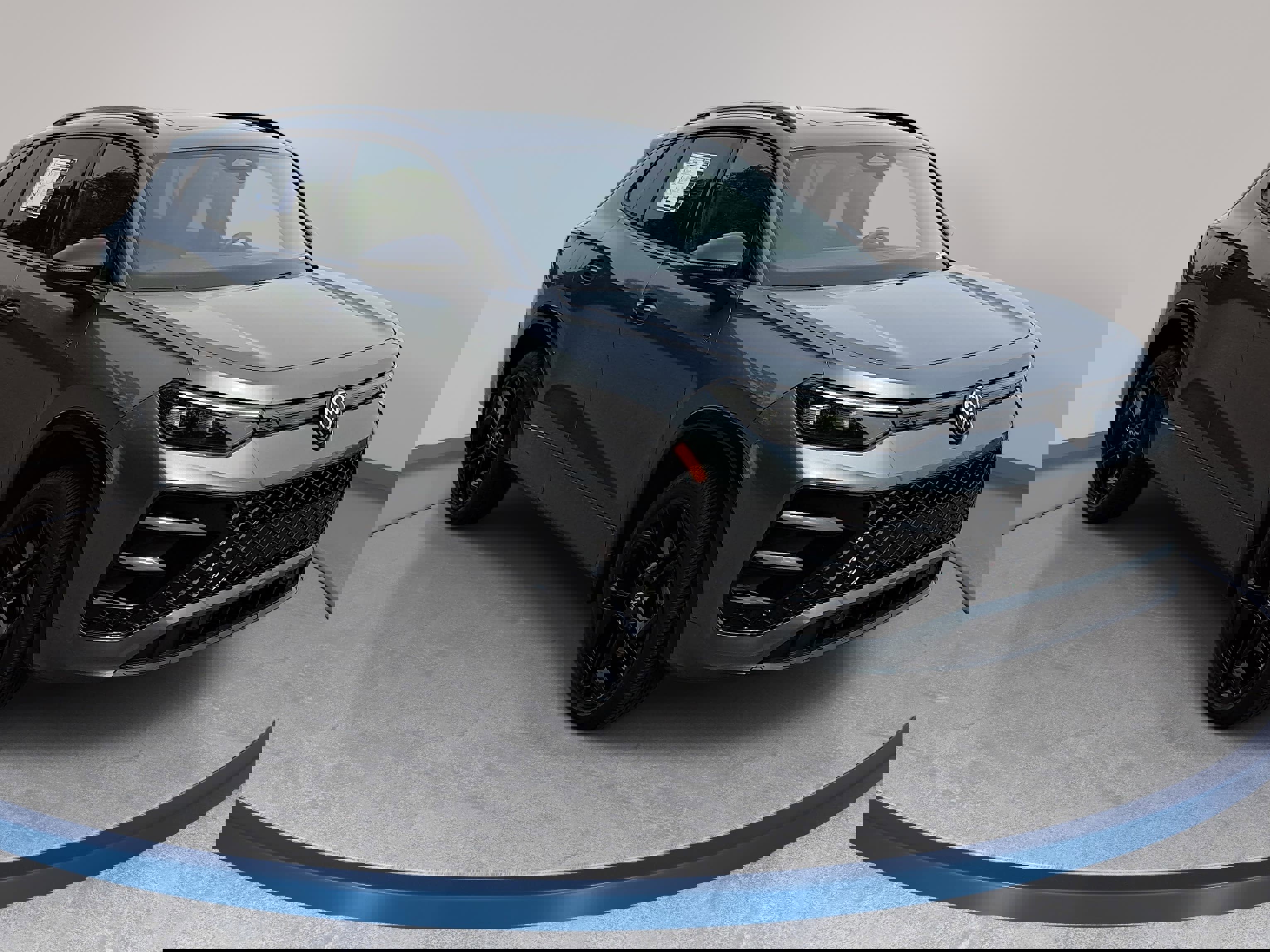 Used 2025 Volkswagen Tiguan SE R-Line image 3