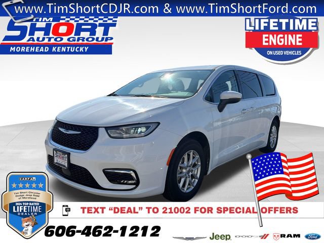 Used 2023 Chrysler Pacifica Touring-L