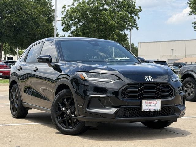 Used 2024 Honda HR-V Sport image 2