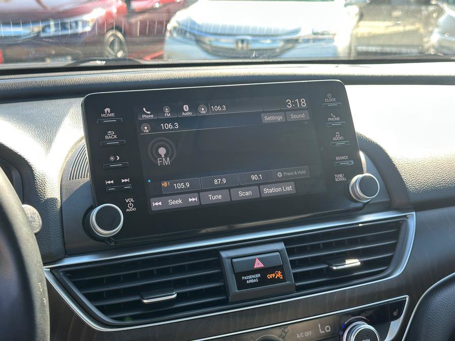 Used 2019 Honda Accord EX-L image 26