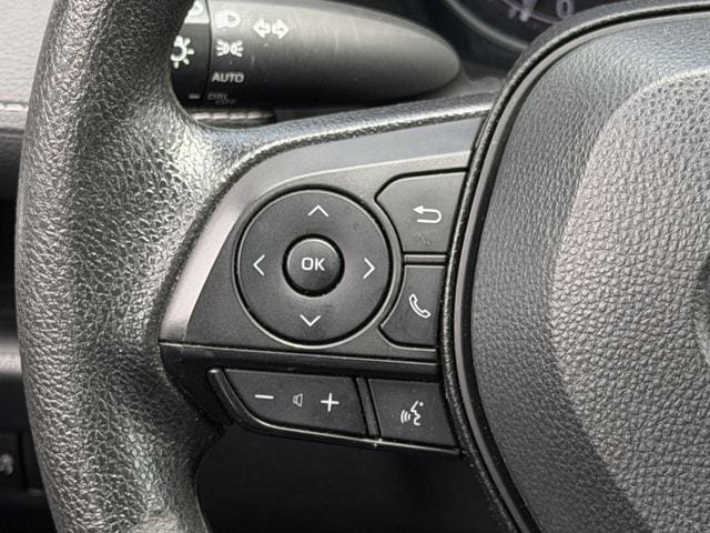 Used 2024 Toyota RAV4 XLE FWD image 14