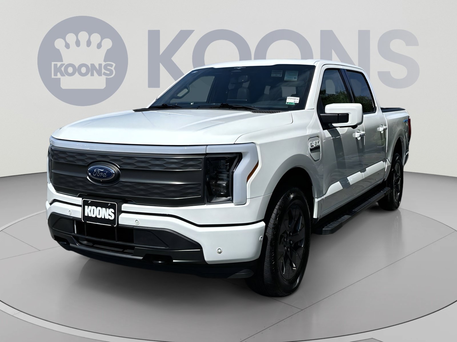 Used 2023 Ford F150 Lightning Lariat w/ Equipment Group 511A High AWD/4WD image 5