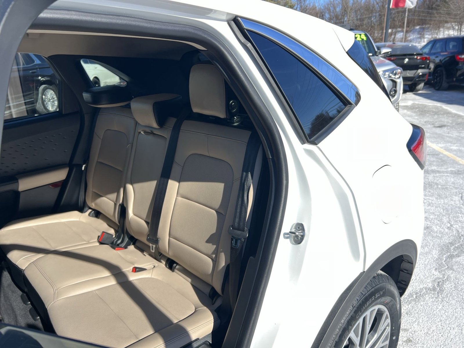 Used 2020 Ford Escape SEL image 24