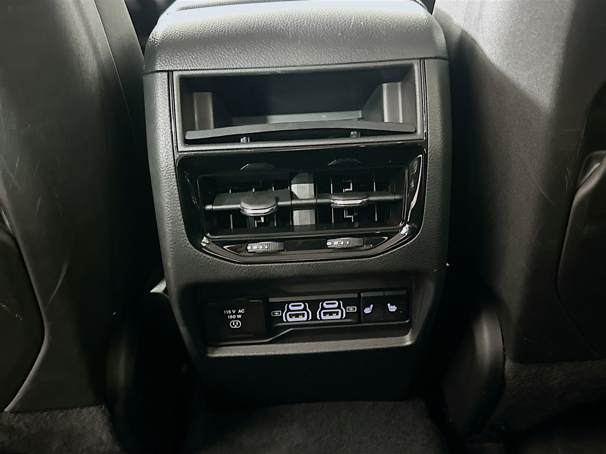 Used 2023 Jeep Grand Cherokee Limited AWD/4WD image 27