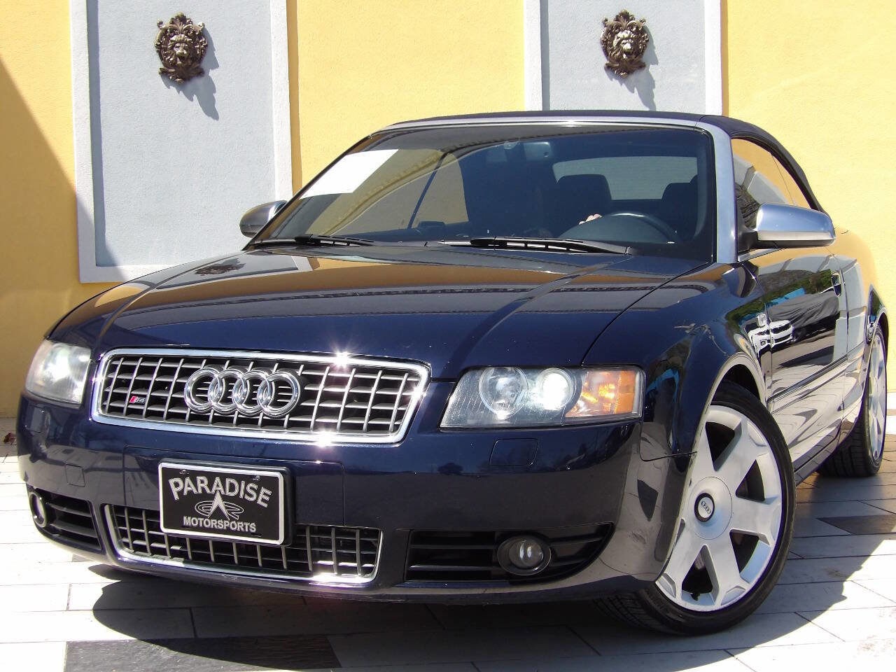 Used 2005 Audi S4 Cabriolet image 3