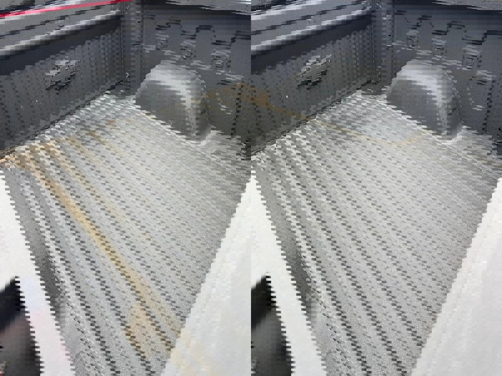 Used 2024 Chevrolet Silverado 1500 LT image 4