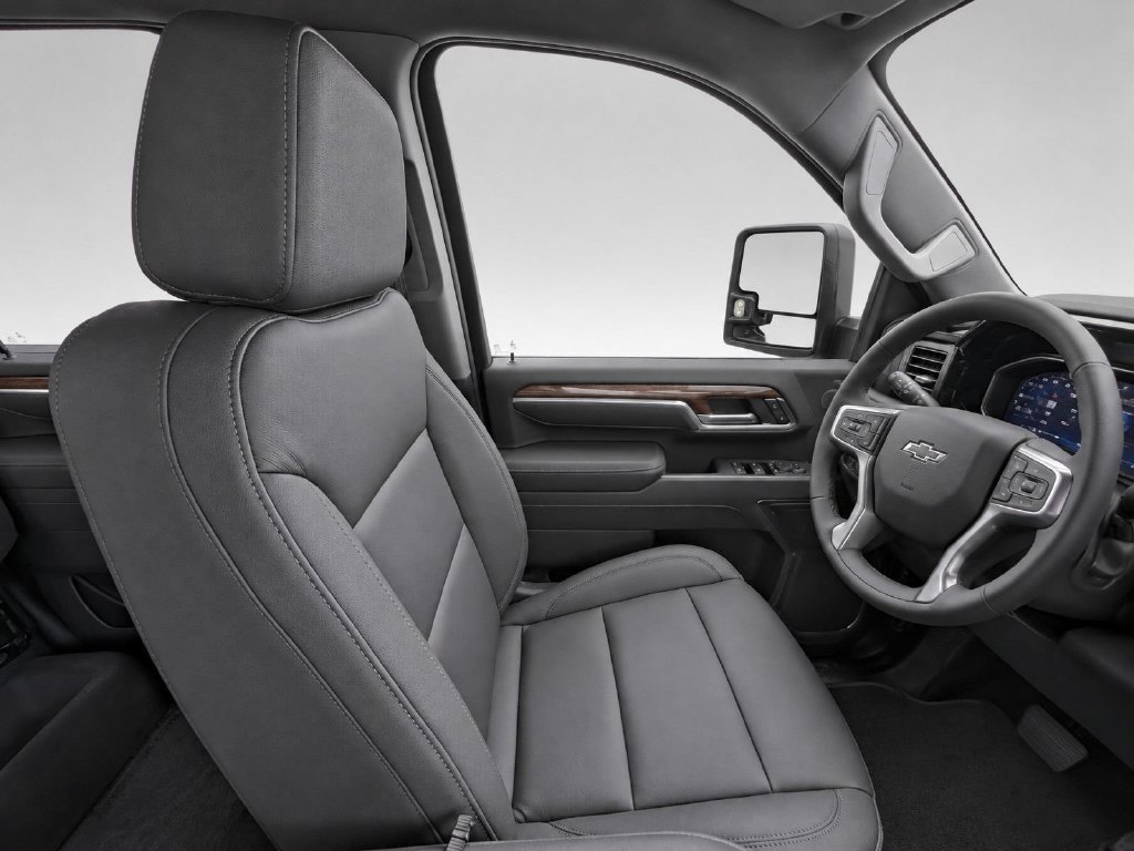 New 2026 Chevrolet Silverado 3500 LT w/ Trail Boss Package AWD/4WD image 12