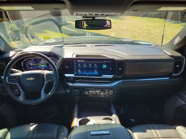 Used 2024 Chevrolet Silverado 3500 High Country image 23
