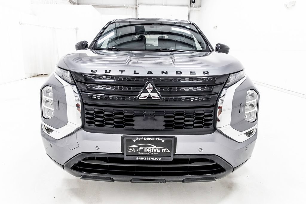Used 2022 Mitsubishi Outlander SEL Black Edition AWD/4WD image 9