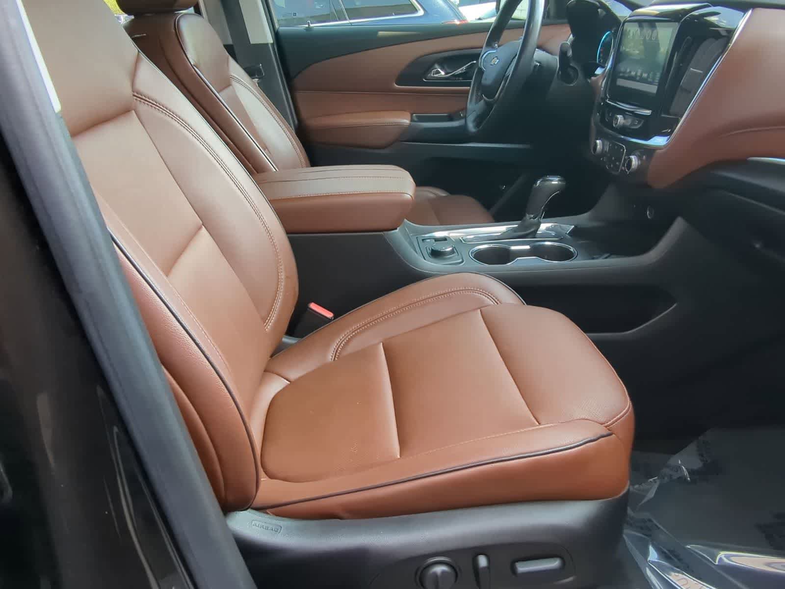 Used 2018 Chevrolet Traverse High Country AWD/4WD image 21