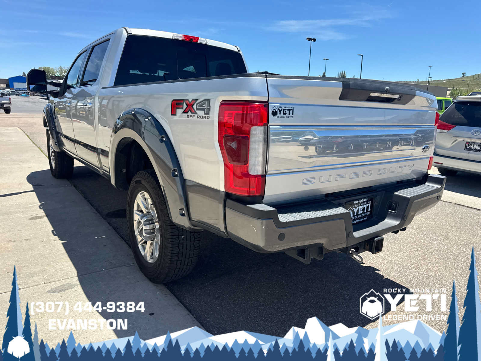 Used 2017 Ford F250 Platinum w/ Platinum Ultimate Package AWD/4WD image 5