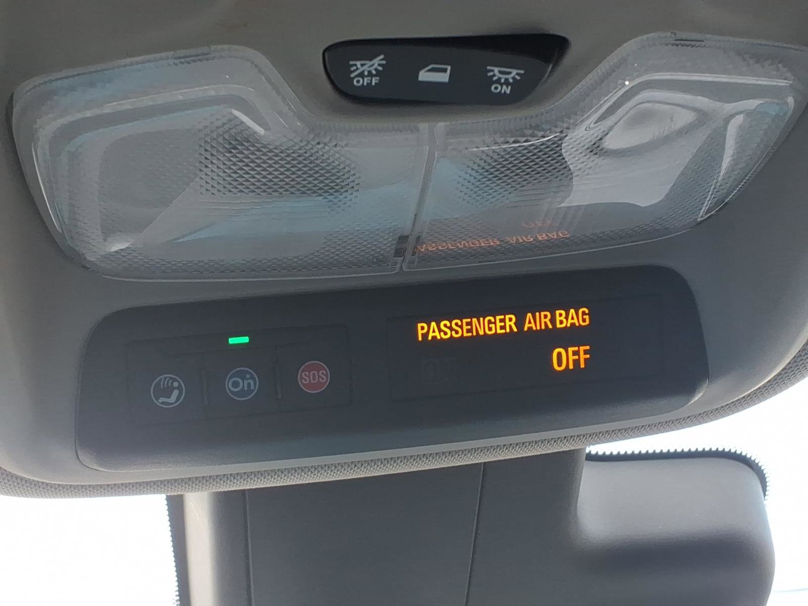 Certified 2022 Buick Encore GX Preferred w/ Sport Touring Package FWD image 27