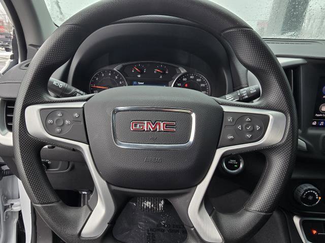 Used 2023 GMC Terrain SLE image 15