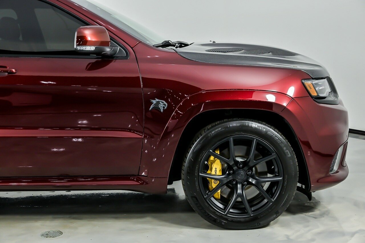Used 2018 Jeep Grand Cherokee Trackhawk AWD/4WD image 15