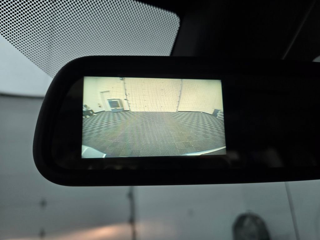 Used 2021 Chevrolet Express 2500 w/ Enhanced Convenience Package image 26