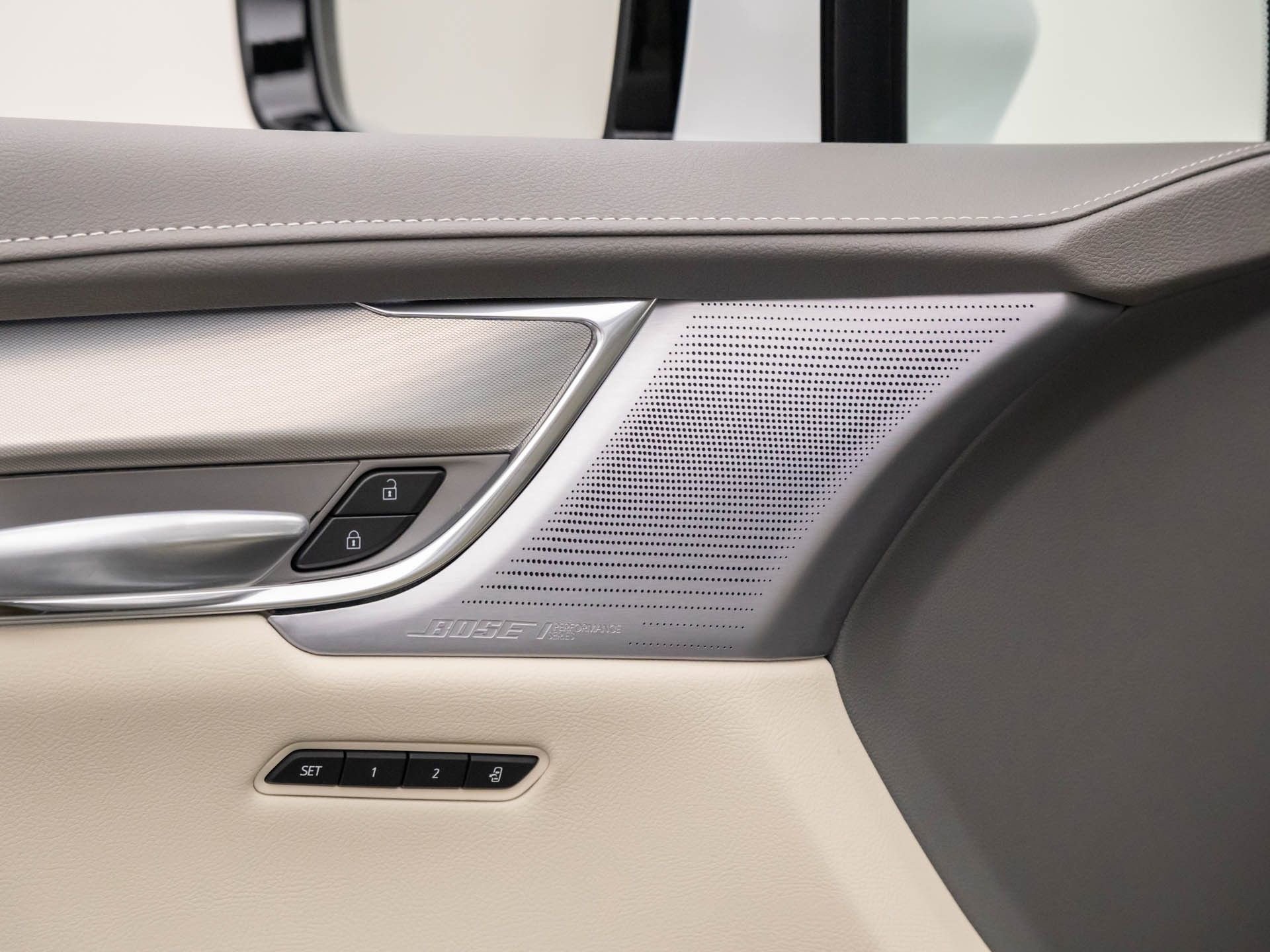 New 2026 Cadillac XT5 Premium Luxury w/ LPO, Floor Liner Package image 16