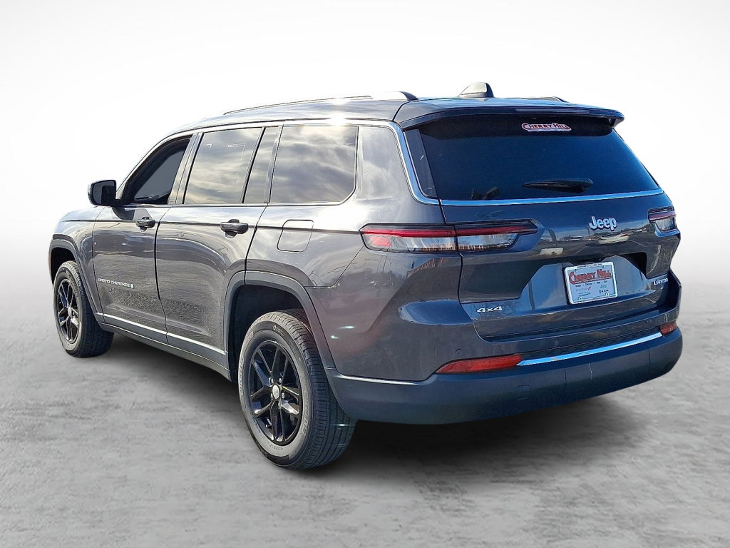 Used 2024 Jeep Grand Cherokee L Laredo w/ Luxury Tech Group I image 3