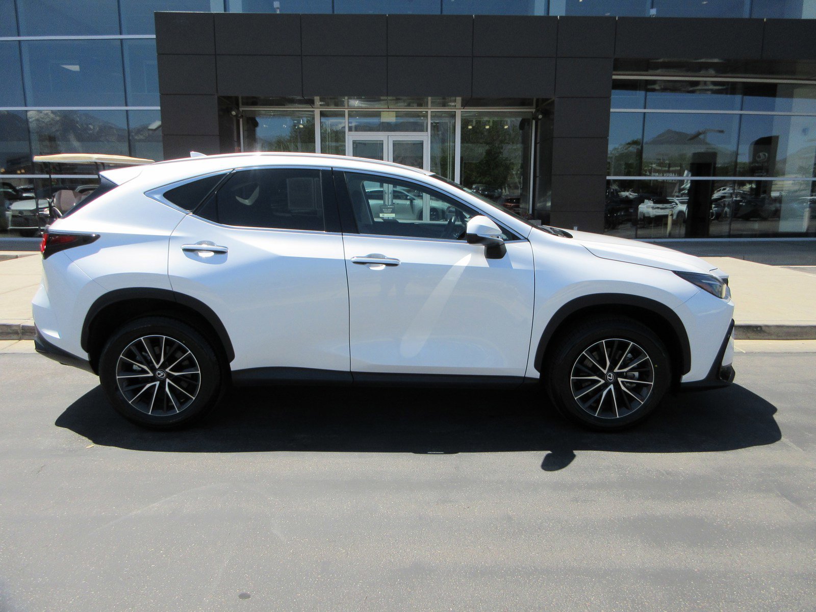 Used 2024 Lexus NX 350 AWD w/ Cold Area Package image 11