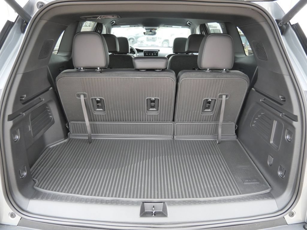 New 2026 GMC Acadia Elevation w/ Elevation Premium Package AWD/4WD image 38