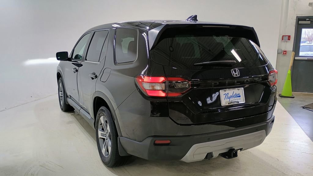 Used 2023 Honda Pilot EX-L image 5