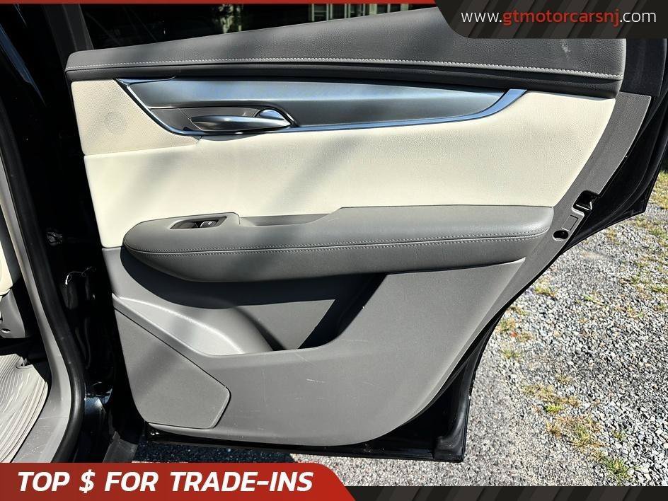 Used 2018 Cadillac XT5 Luxury w/ Driver Awareness Package AWD/4WD image 26