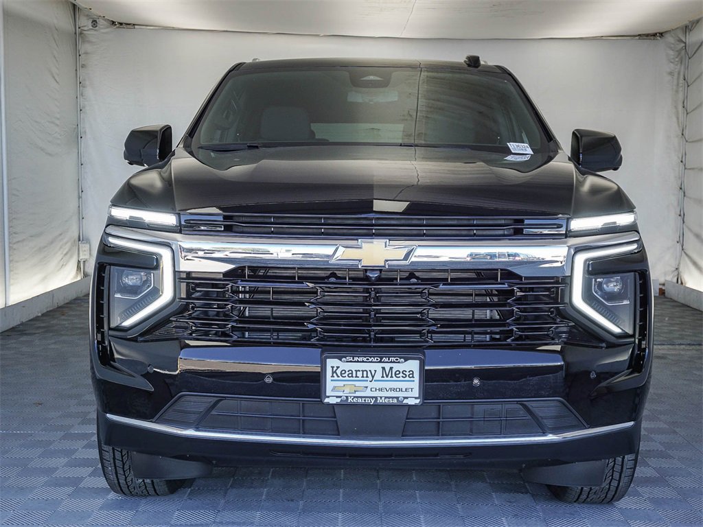 New 2026 Chevrolet Suburban LS image 2