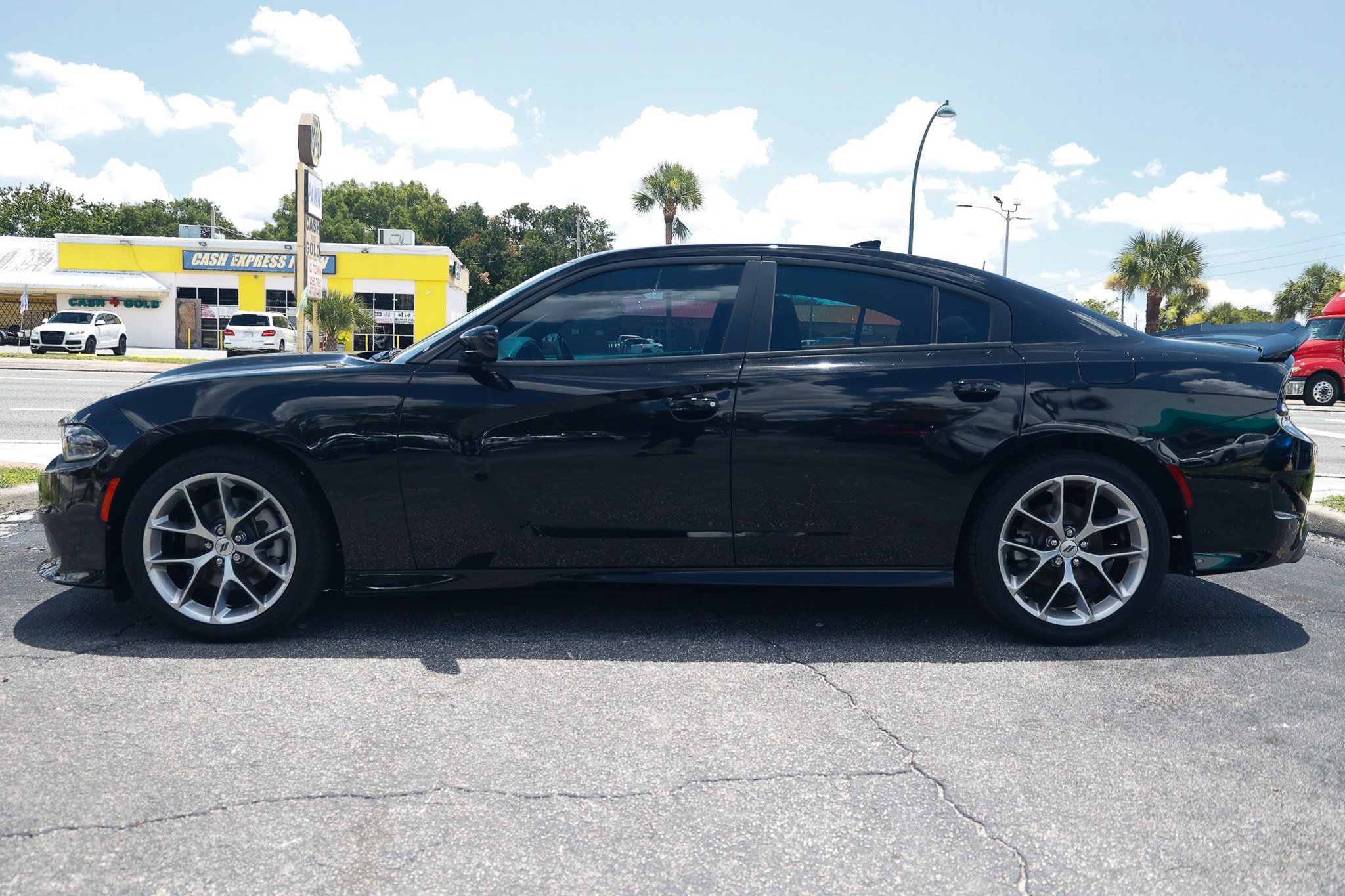 Used 2021 Dodge Charger GT w/ Navigation & Travel Group RWD image 4