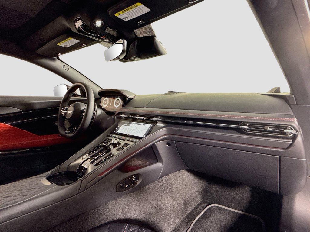 Used 2024 Aston Martin DB12 Coupe RWD image 15
