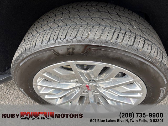 Used 2024 GMC Yukon Denali image 9