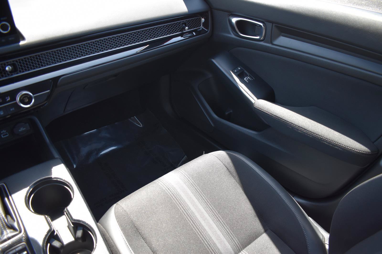 Used 2024 Honda Civic Sport image 17