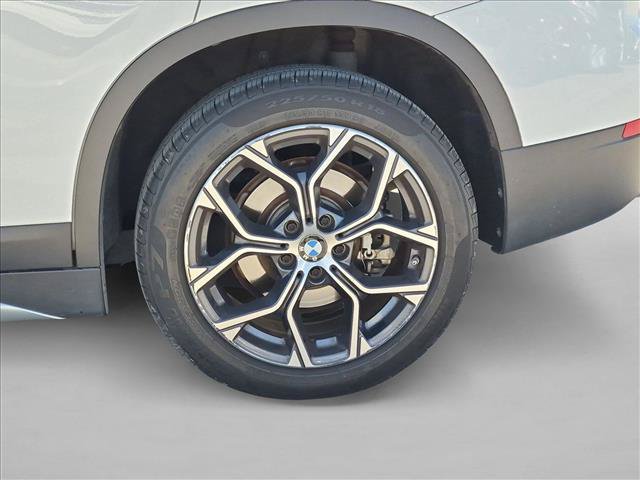 Used 2021 BMW X1 xDrive28i AWD/4WD image 17