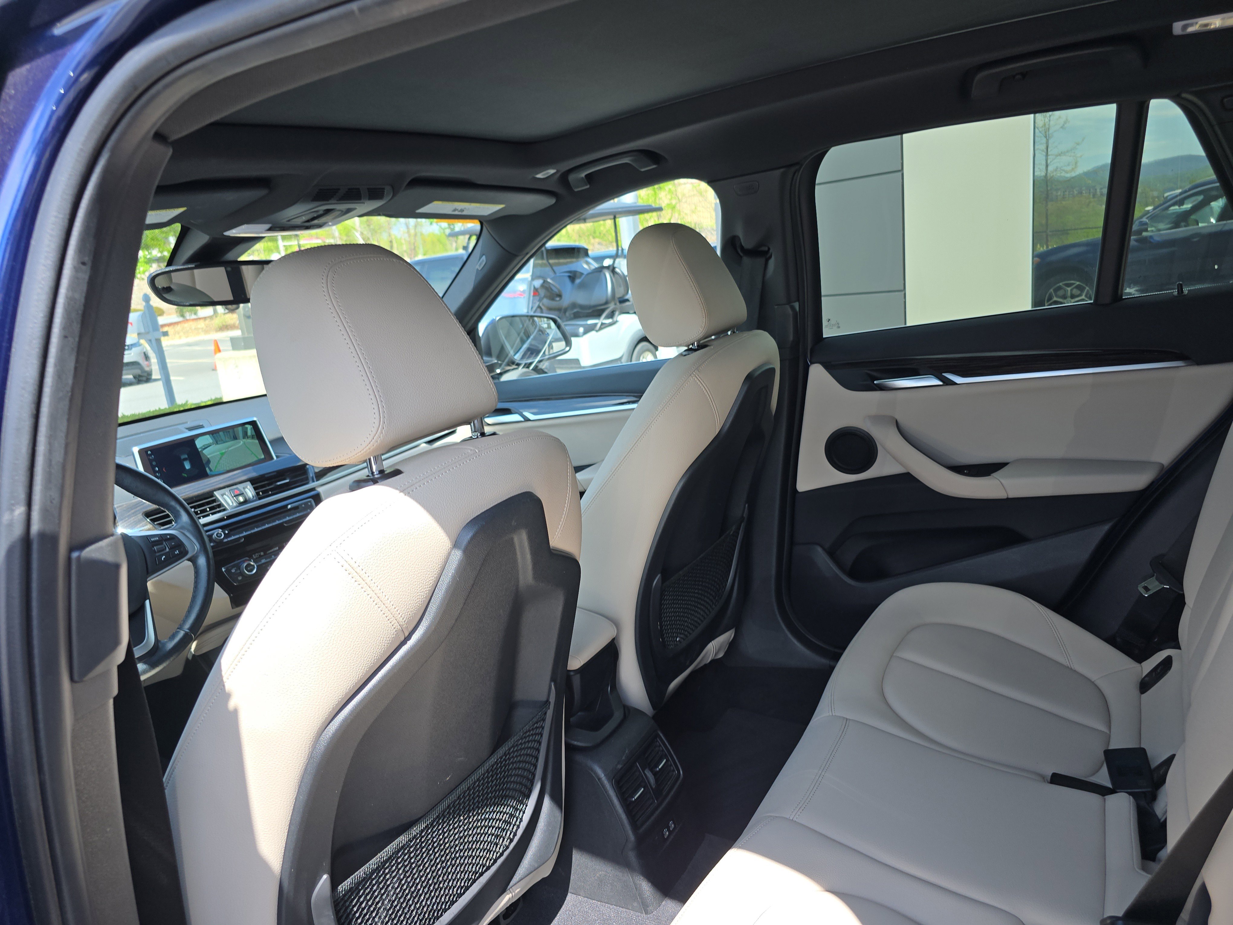 Used 2019 BMW X1 xDrive28i w/ Convenience Package image 16