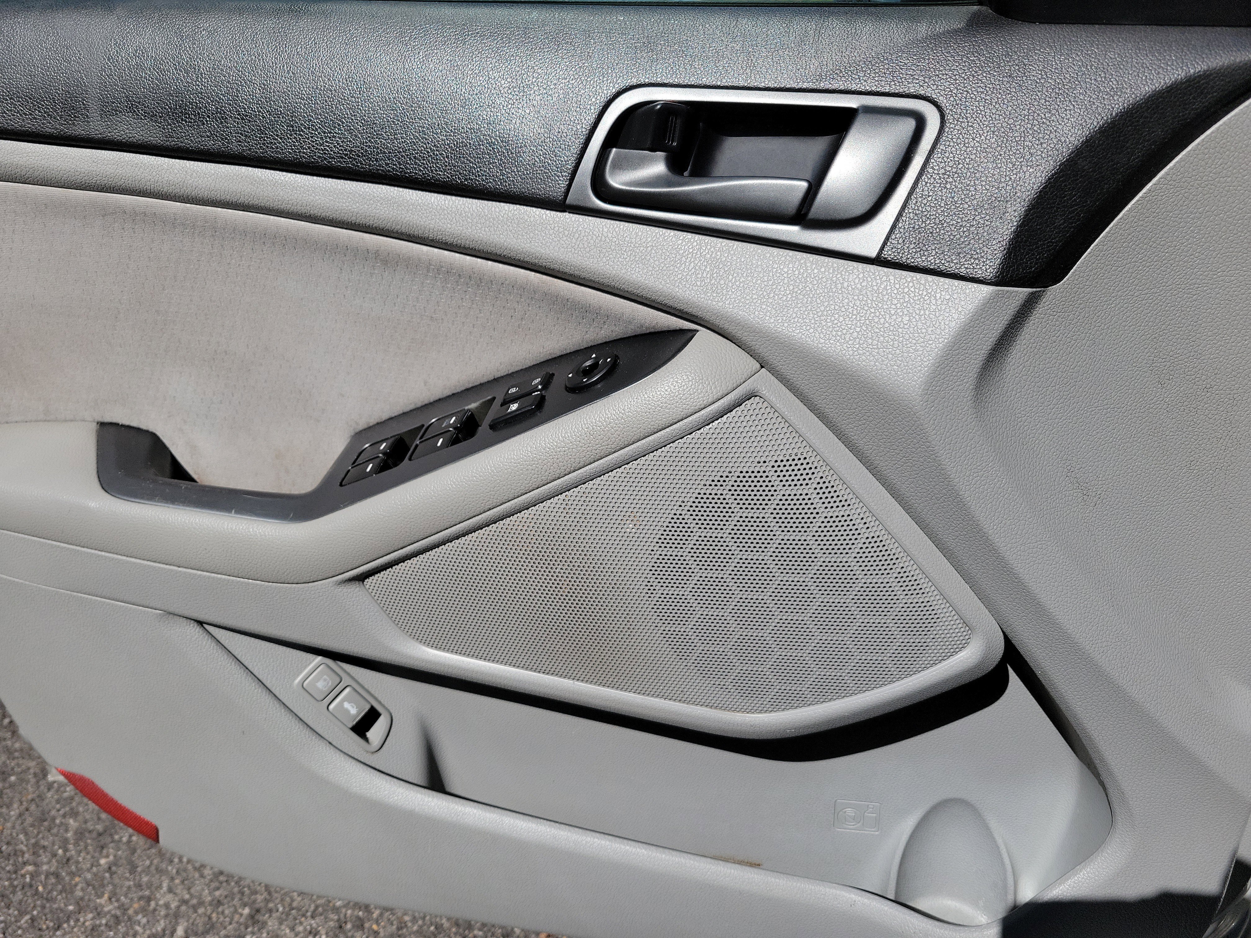 Used 2015 Kia Optima LX image 16