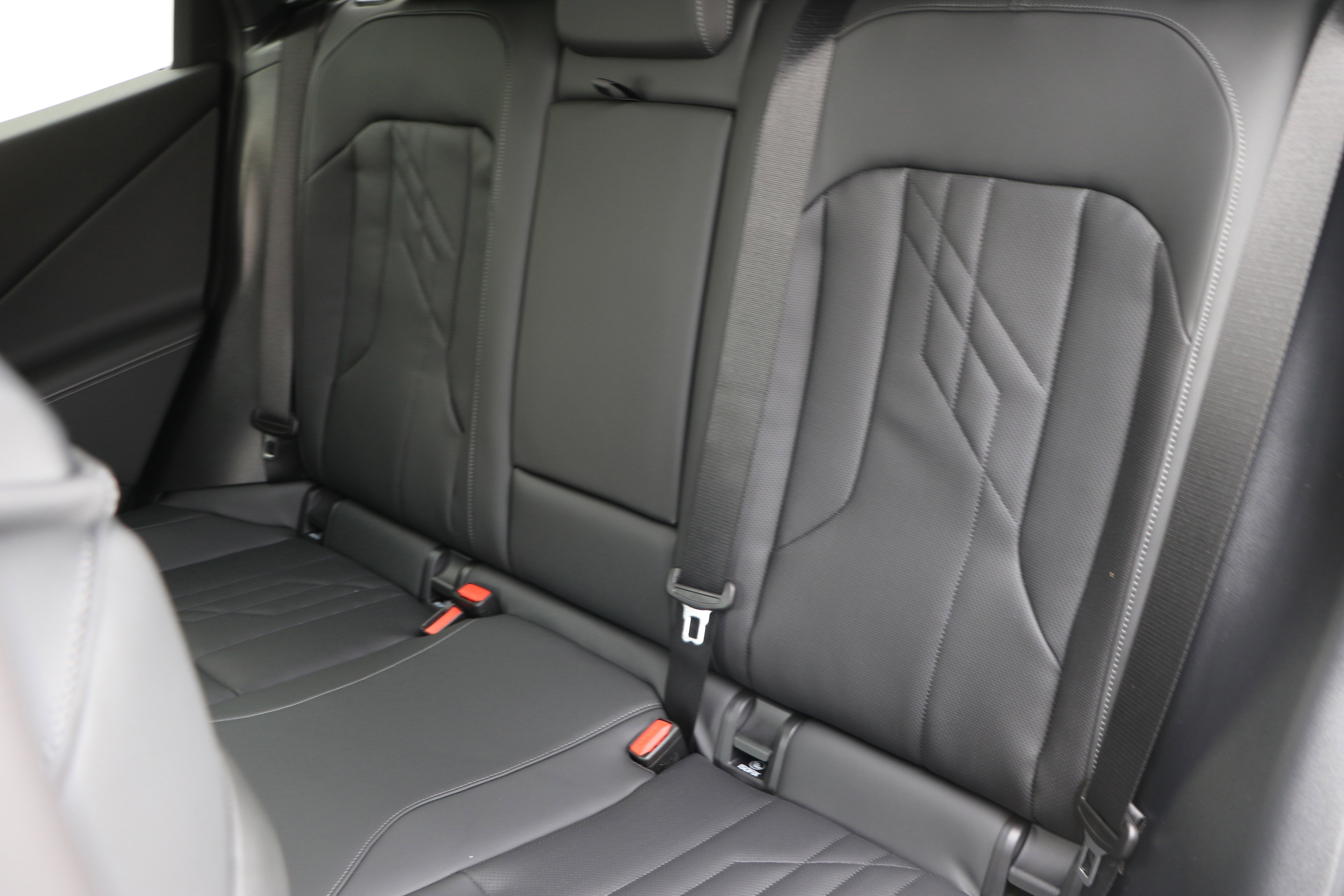 Used 2026 BMW X3 xDrive30 w/ Premium Package image 37